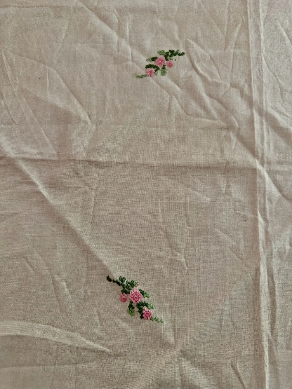 Vintage Hand Embroidered Floral Table Topper